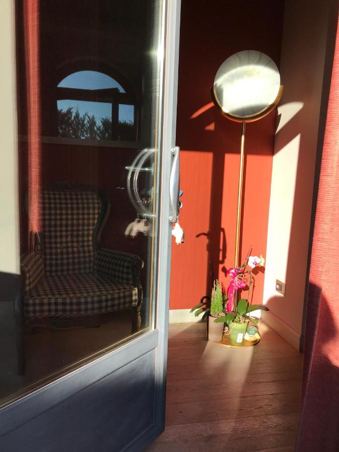 Appartamento In Villa Con Piscina - Mhateria Relais Rignano sullʼArno Exteriör bild
