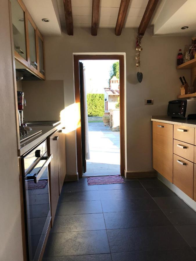 Appartamento In Villa Con Piscina - Mhateria Relais Rignano sullʼArno Exteriör bild