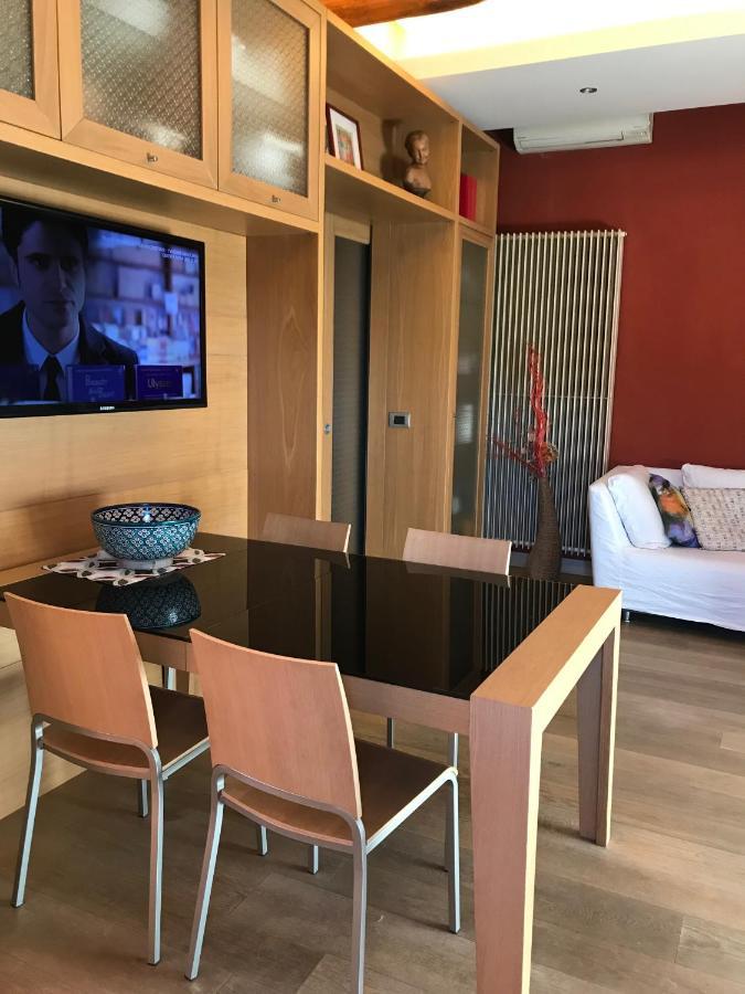 Appartamento In Villa Con Piscina - Mhateria Relais Rignano sullʼArno Exteriör bild